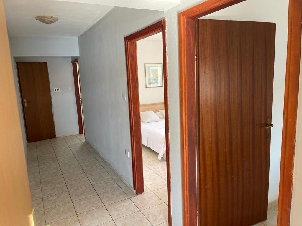 Apartments Puntica 梅塔伊纳 外观 照片