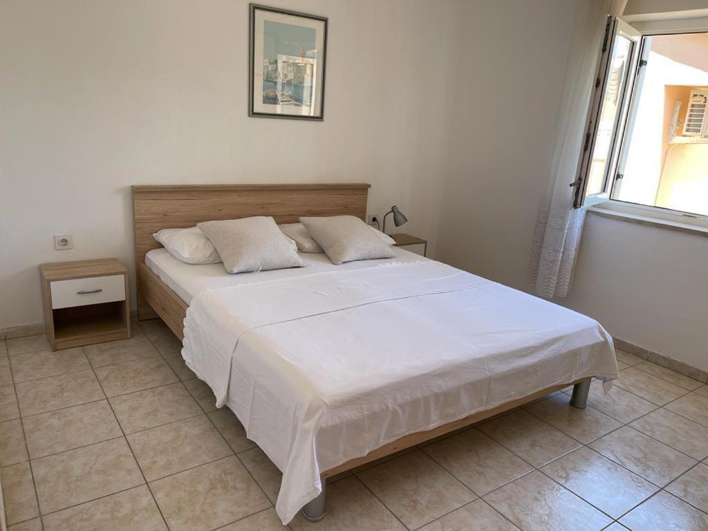 Apartments Puntica 梅塔伊纳 外观 照片