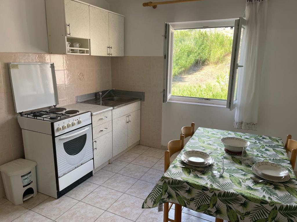Apartments Puntica 梅塔伊纳 外观 照片