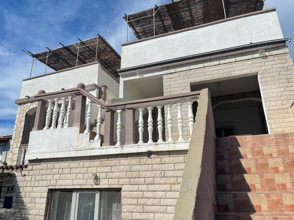 Apartments Puntica 梅塔伊纳 外观 照片
