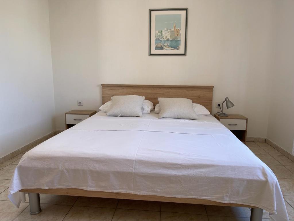Apartments Puntica 梅塔伊纳 外观 照片